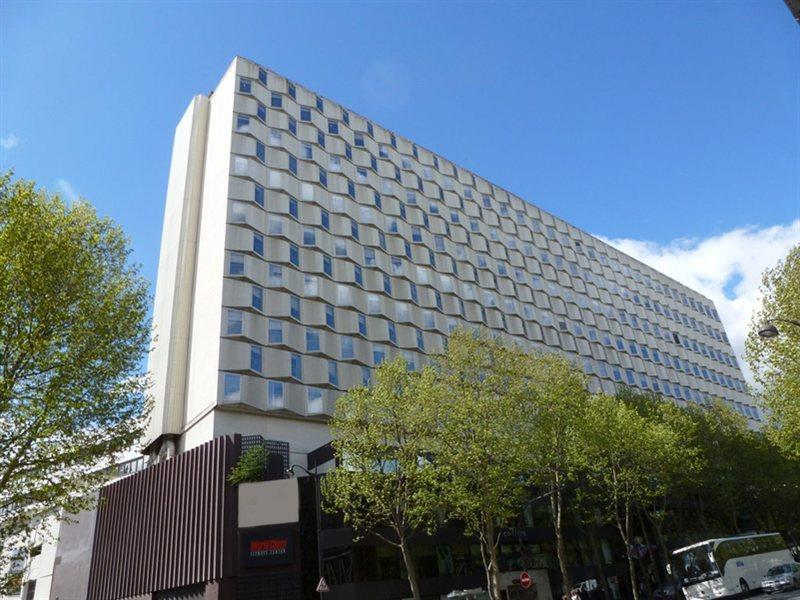 Marriott Rive Gauche & Conference Center Hotel